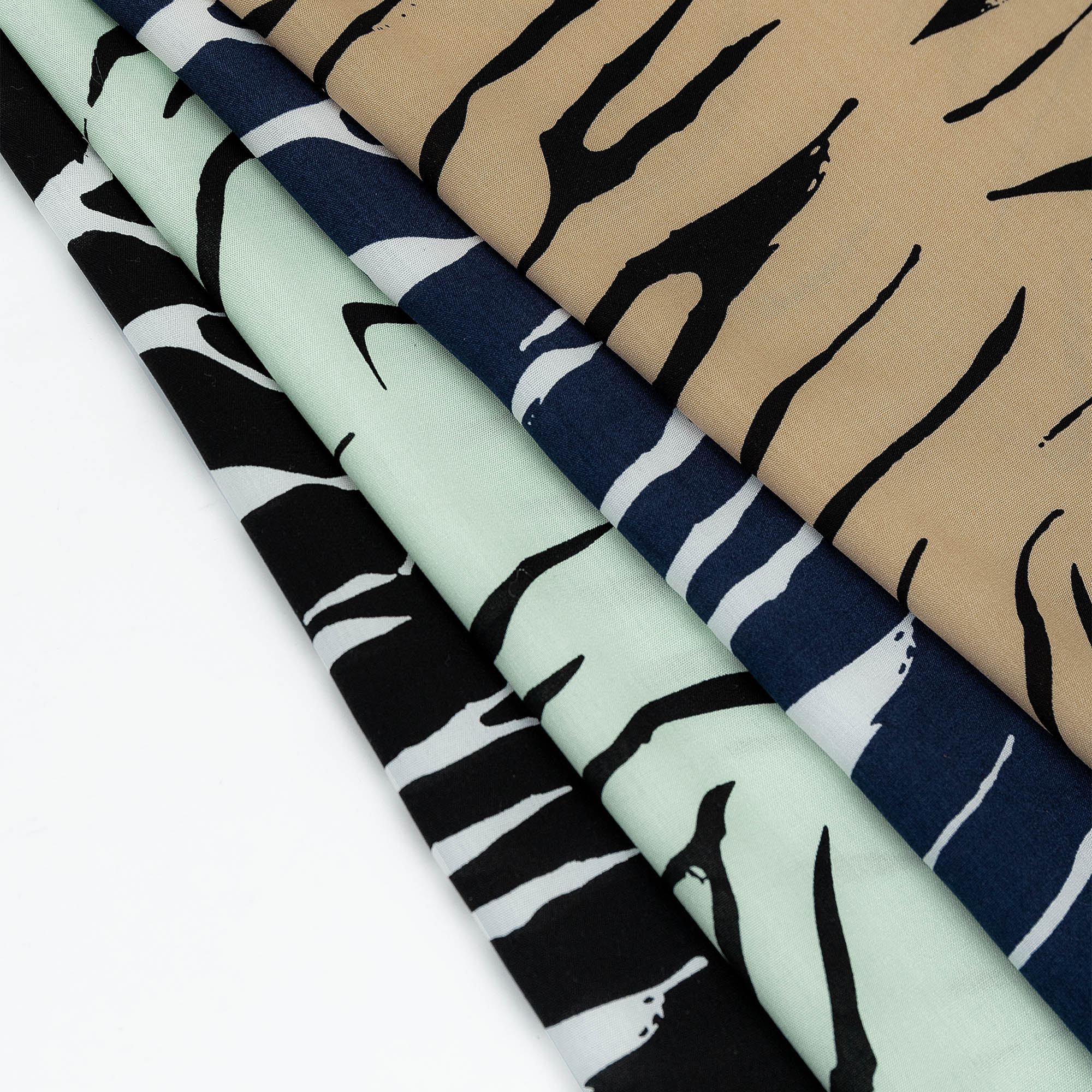 картинка Ткань Capriccio TA X327-04/145 90gr D штапель принт от магазина Одежда+