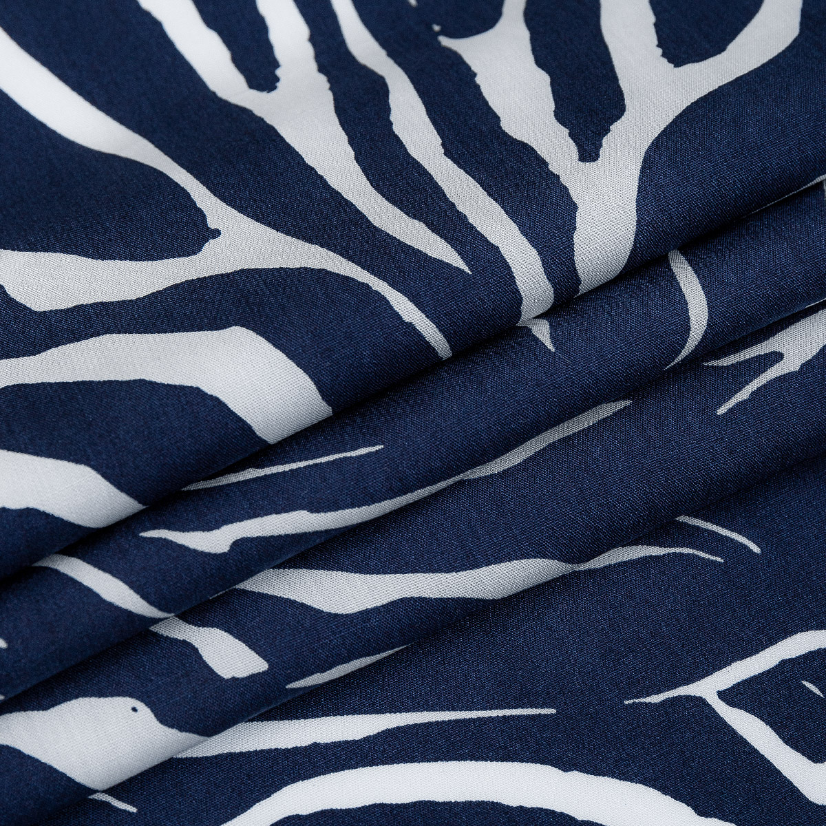 картинка Ткань Capriccio TA X327-04/145 90gr D штапель принт от магазина Одежда+