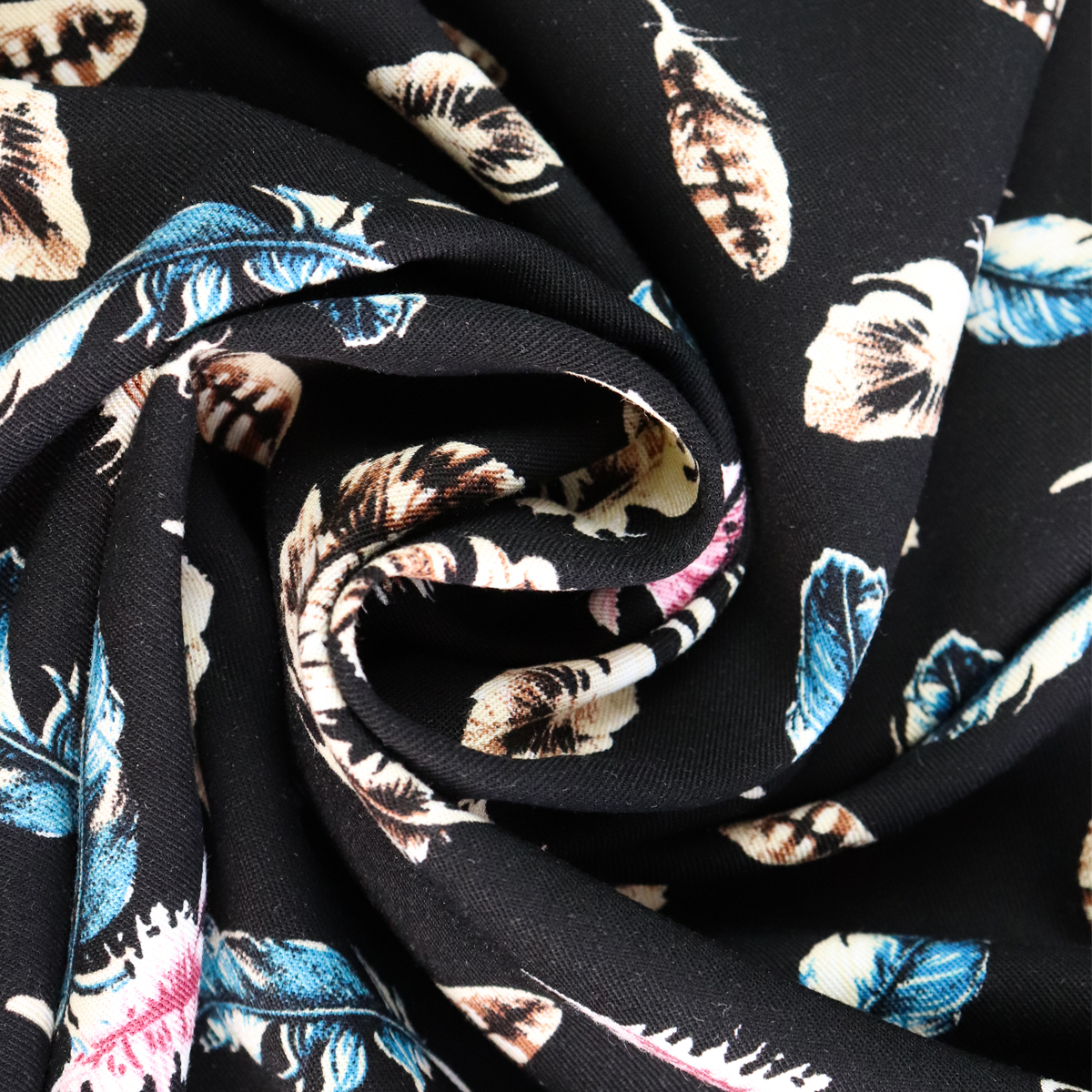 картинка Ткань Capriccio LH 7505-03/145 150gr D вискоза принт от магазина Одежда+