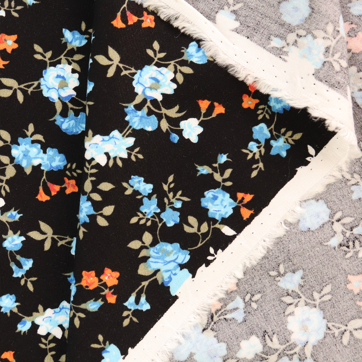 картинка Ткань Capriccio LH 7507-01/145 150gr D вискоза принт от магазина Одежда+