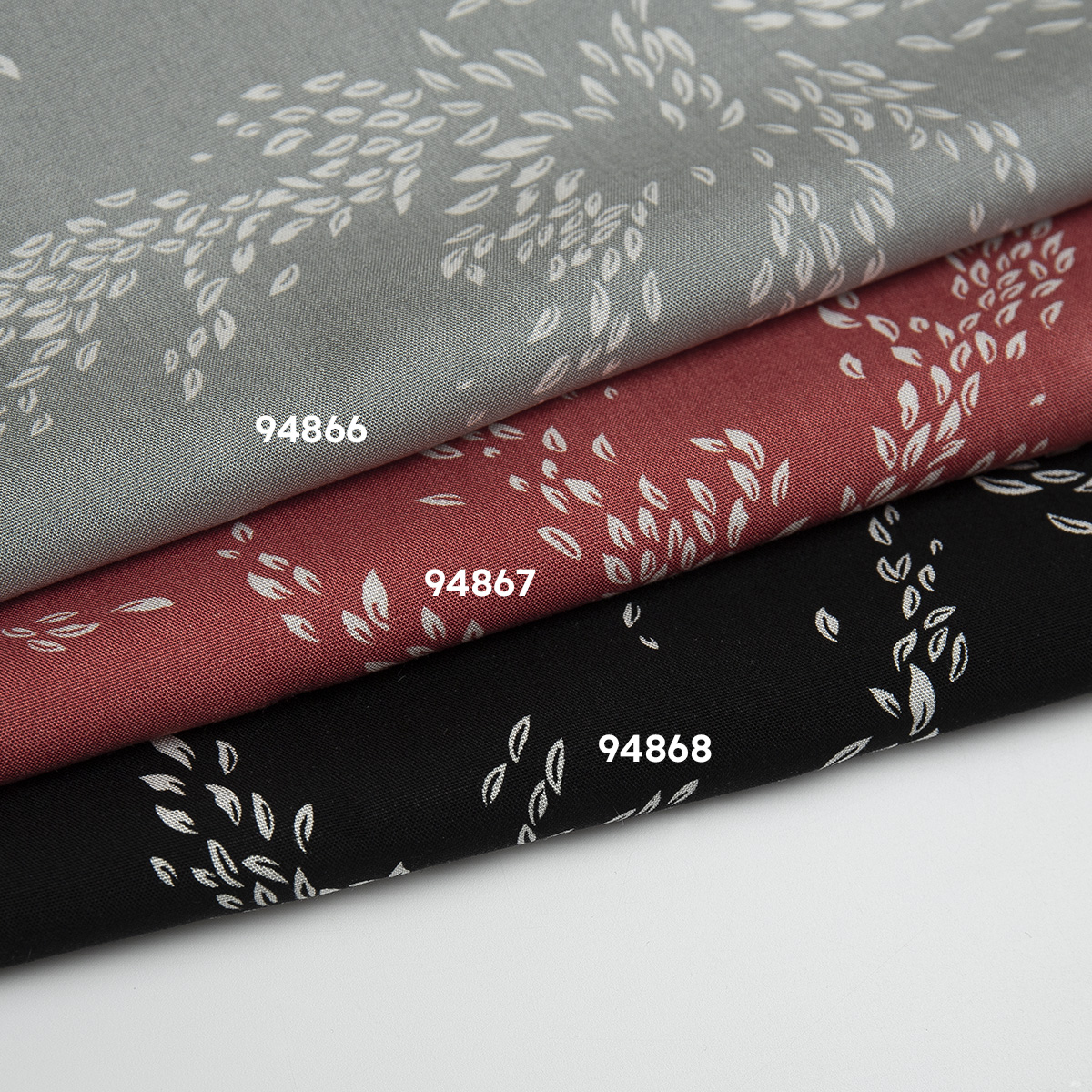 картинка Ткань Capriccio GN B01-03/145 105gr D штапель принт от магазина Одежда+