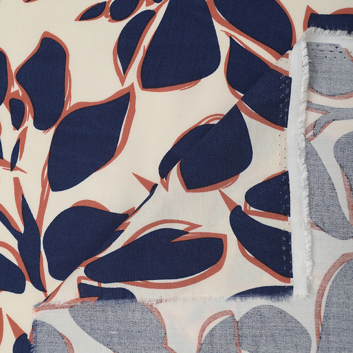 картинка Ткань Capriccio TA 491649-03/145 105gr D штапель принт от магазина Одежда+