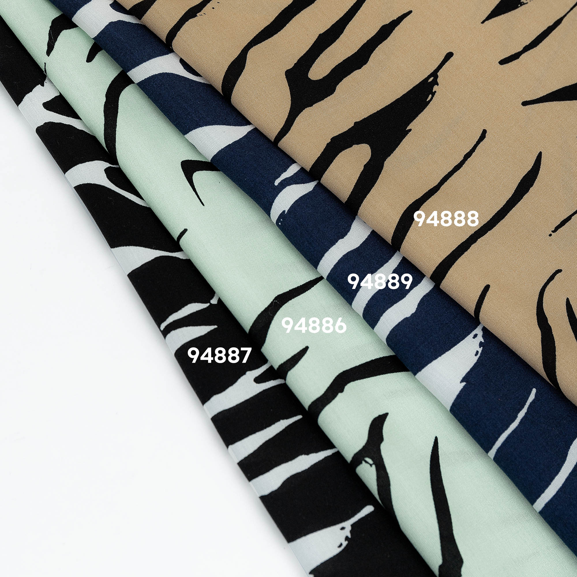 картинка Ткань Capriccio TA X327-04/145 90gr D штапель принт от магазина Одежда+