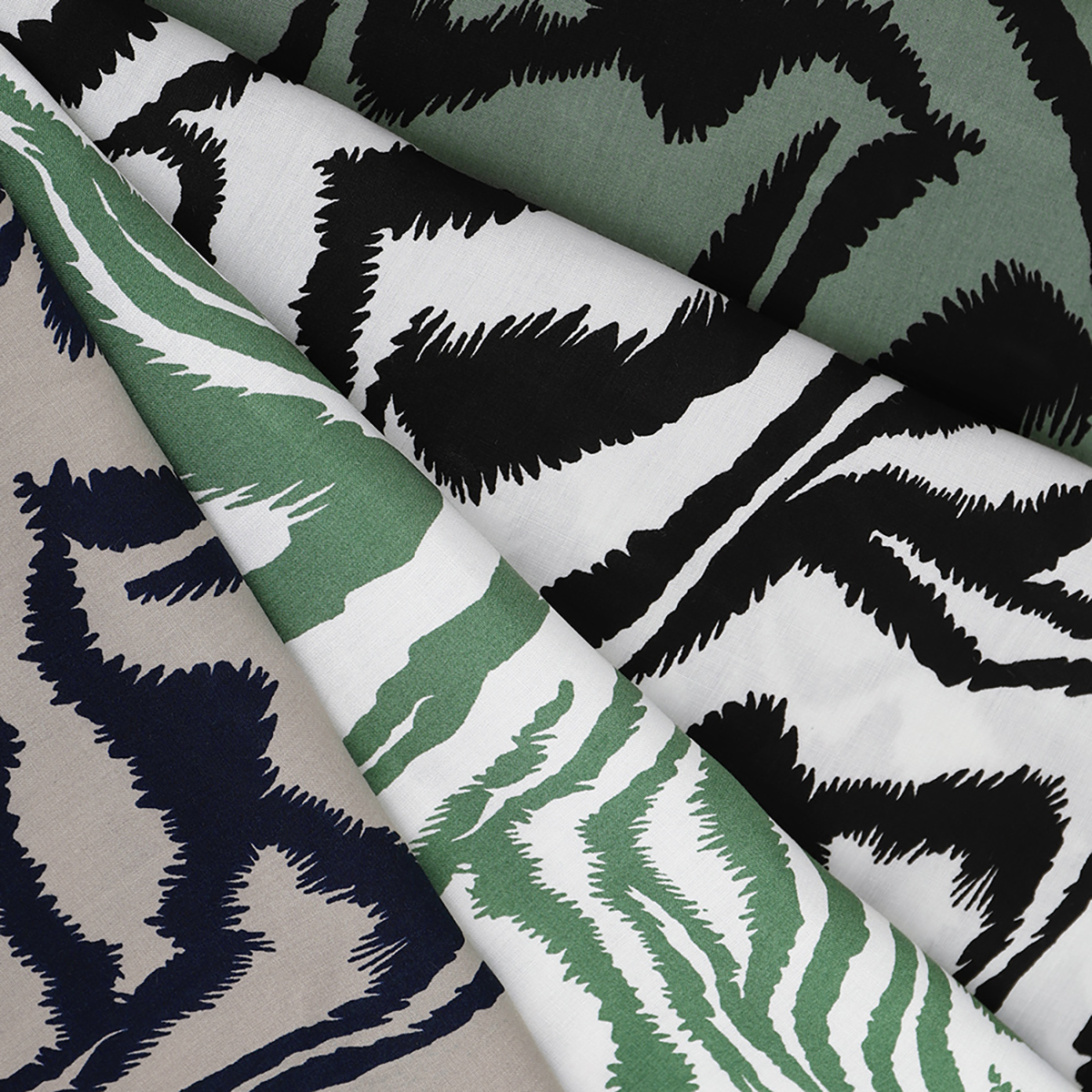 картинка Ткань Capriccio TA 491644-03/145 105gr D штапель принт от магазина Одежда+