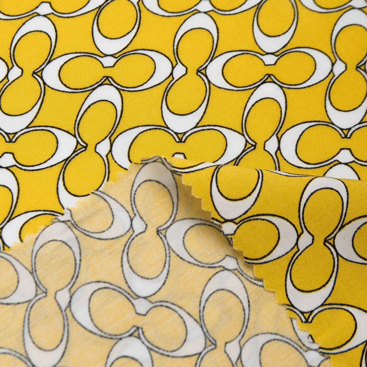 картинка Ткань Capriccio LH 603-03/145 105gr D штапель принт от магазина Одежда+