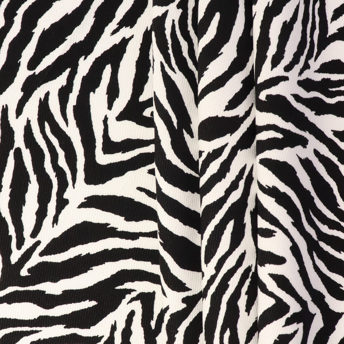 картинка Ткань Capriccio LH 3628-01/145 150gr D твил принт от магазина Одежда+