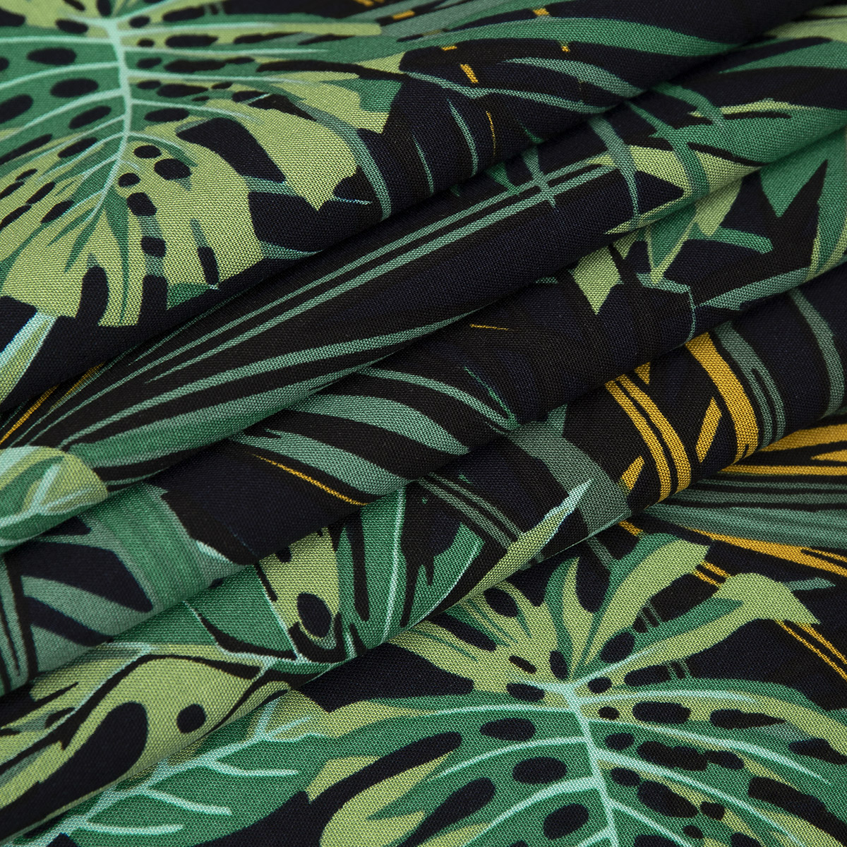 картинка Ткань Capriccio GN B22-01/145 105gr D штапель принт от магазина Одежда+