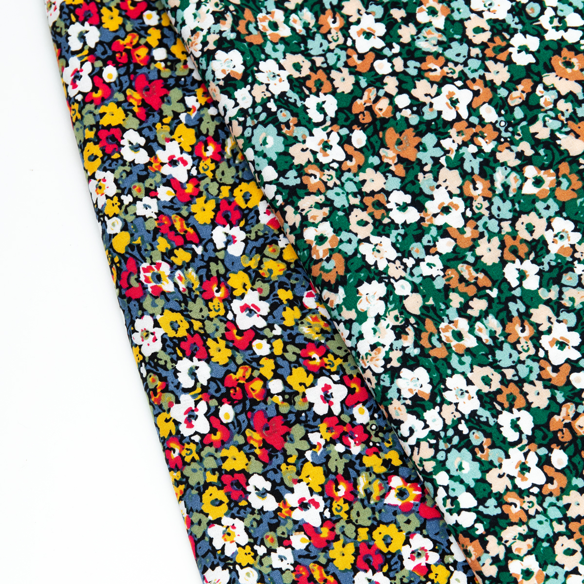 картинка Ткань Capriccio GN 5074-02/145 105gr D штапель принт от магазина Одежда+