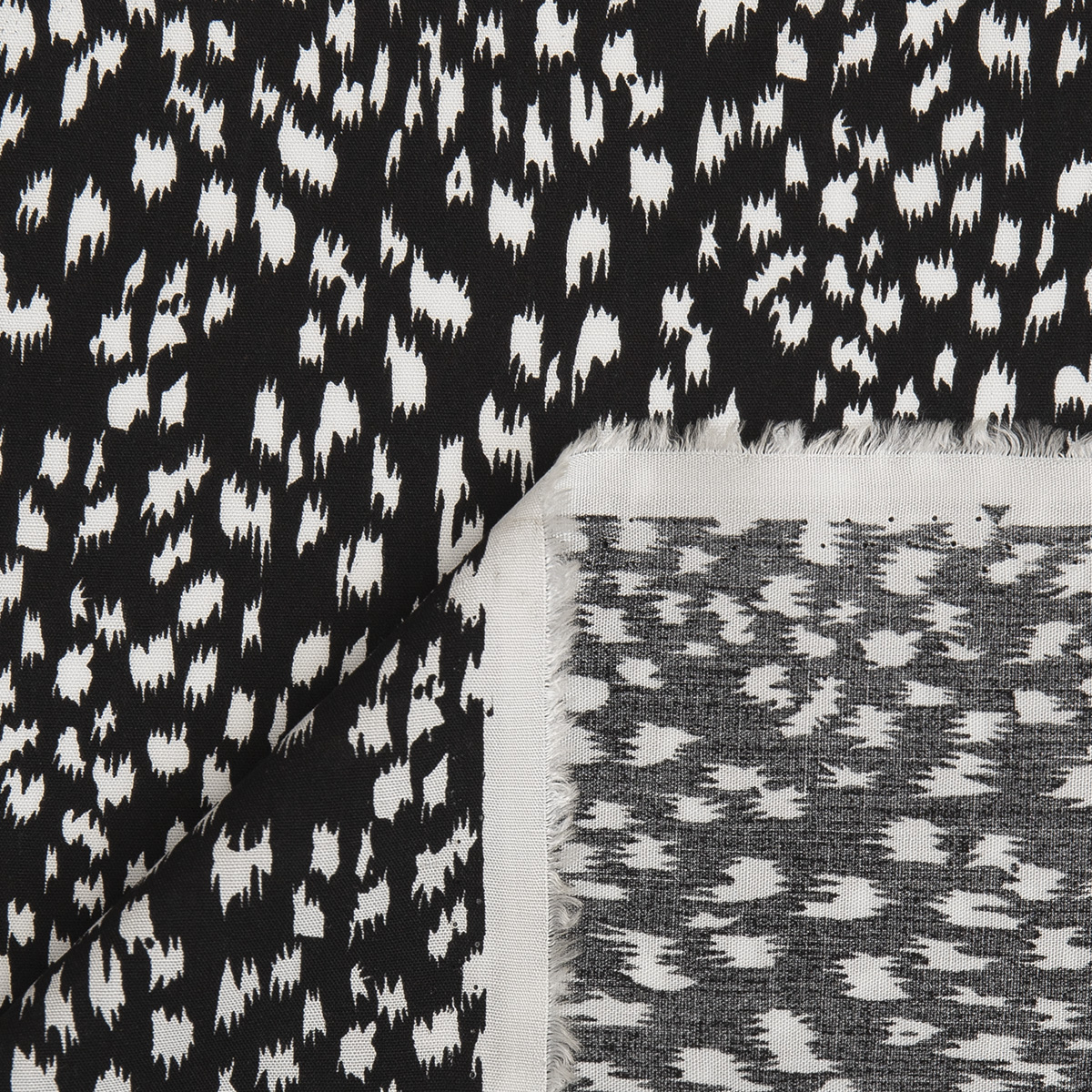 картинка Ткань Capriccio TA -A669-01/145 90gr D штапель принт от магазина Одежда+