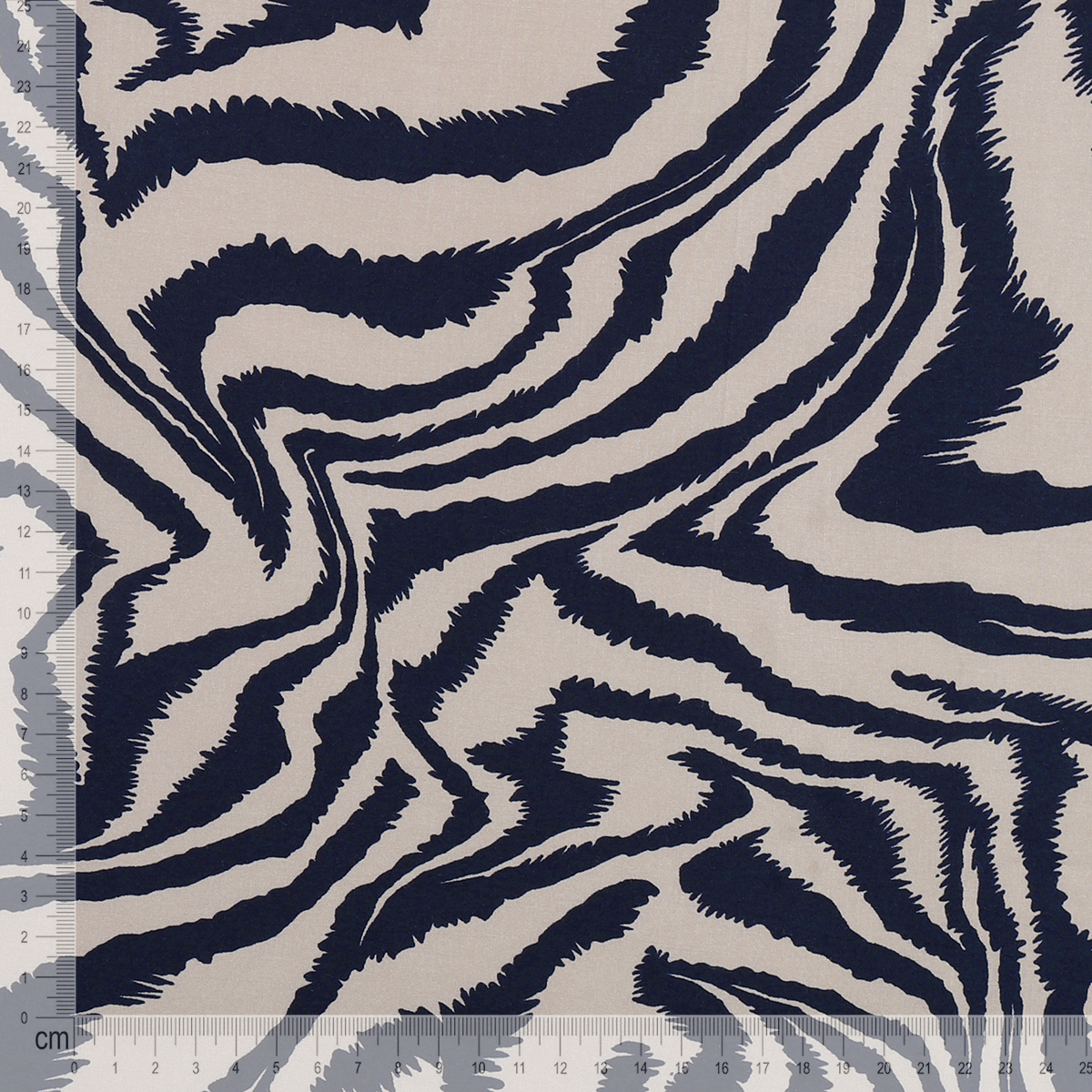 картинка Ткань Capriccio TA 491644-03/145 105gr D штапель принт от магазина Одежда+