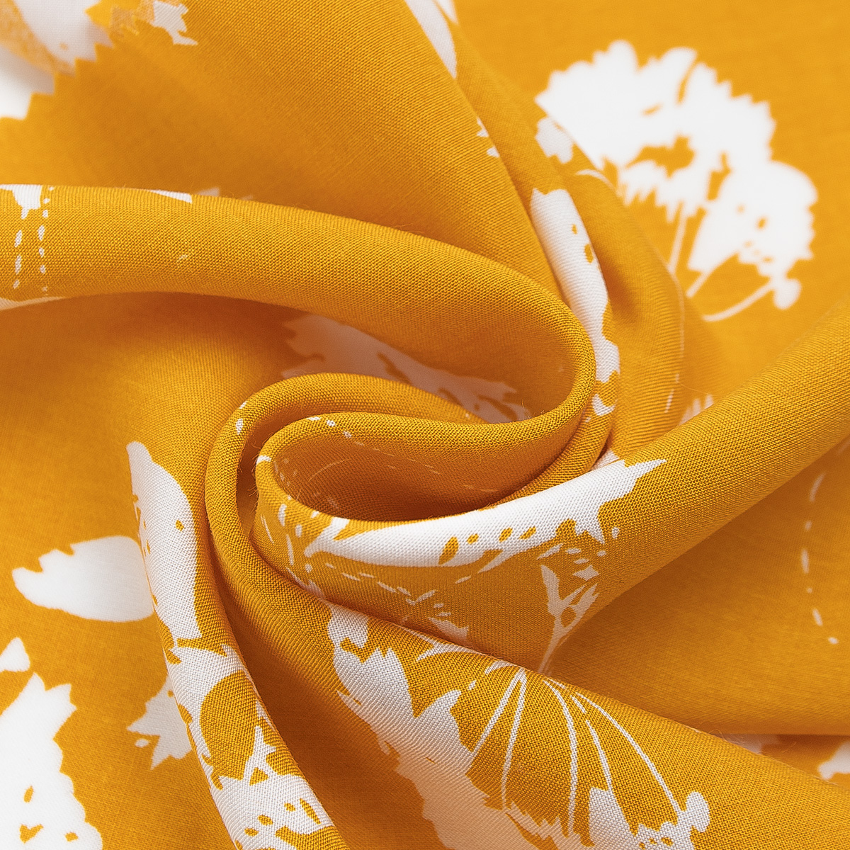 картинка Ткань Capriccio LZ P-32-02/150 105gr D штапель принт от магазина Одежда+