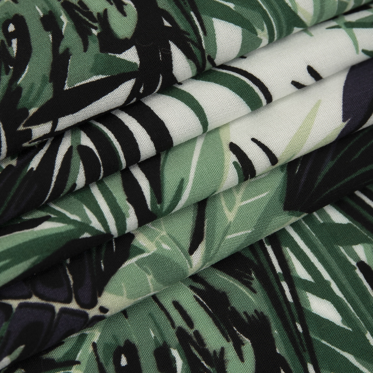 картинка Ткань Capriccio GN B22-02/145 105gr D штапель принт от магазина Одежда+