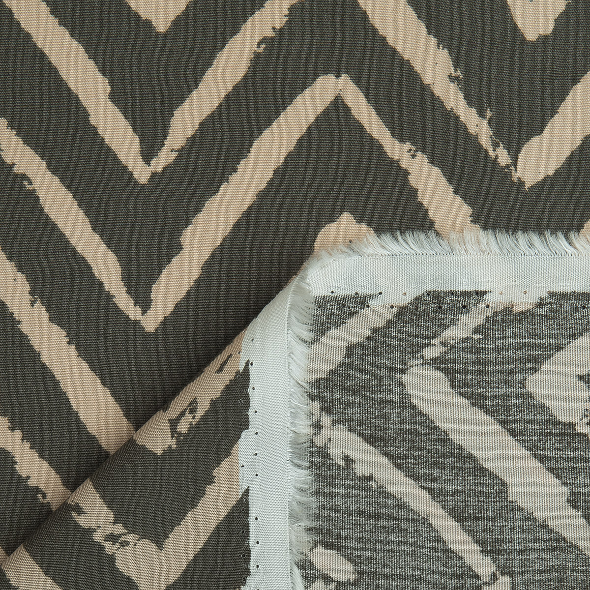 картинка Ткань Capriccio GN B21-03/145 105gr D штапель принт от магазина Одежда+