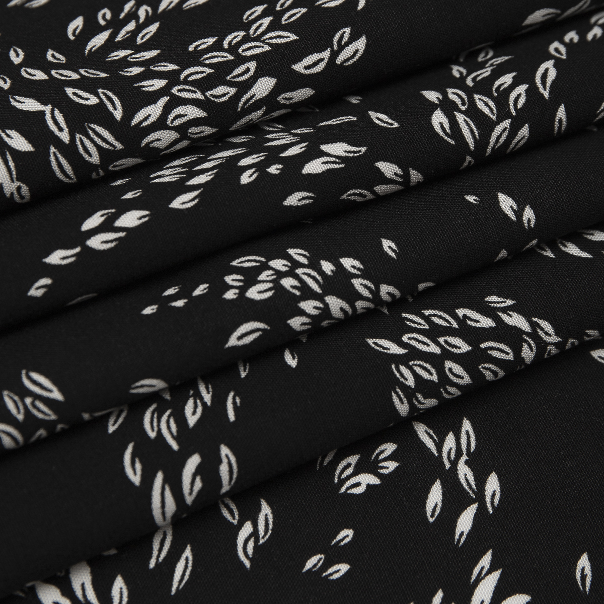 картинка Ткань Capriccio GN B01-03/145 105gr D штапель принт от магазина Одежда+