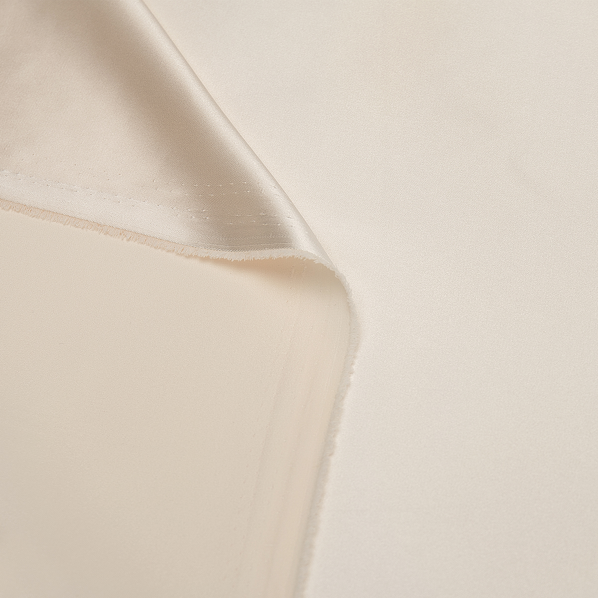 картинка Ткань Capriccio LH 001-50D-03-1/150 105gr D атлас стрейч от магазина Одежда+