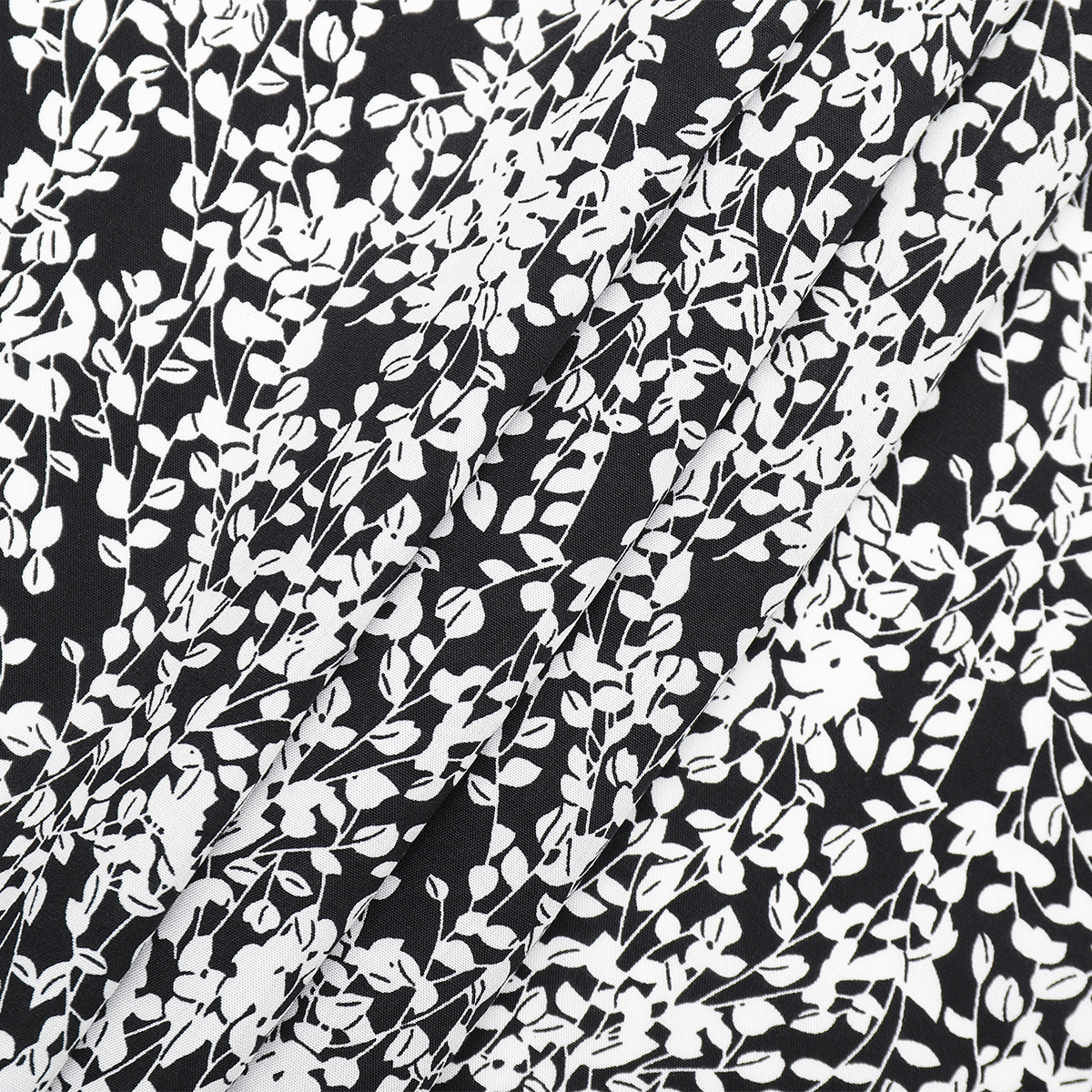 картинка Ткань Capriccio GN B0130-03/145 105gr D штапель принт от магазина Одежда+